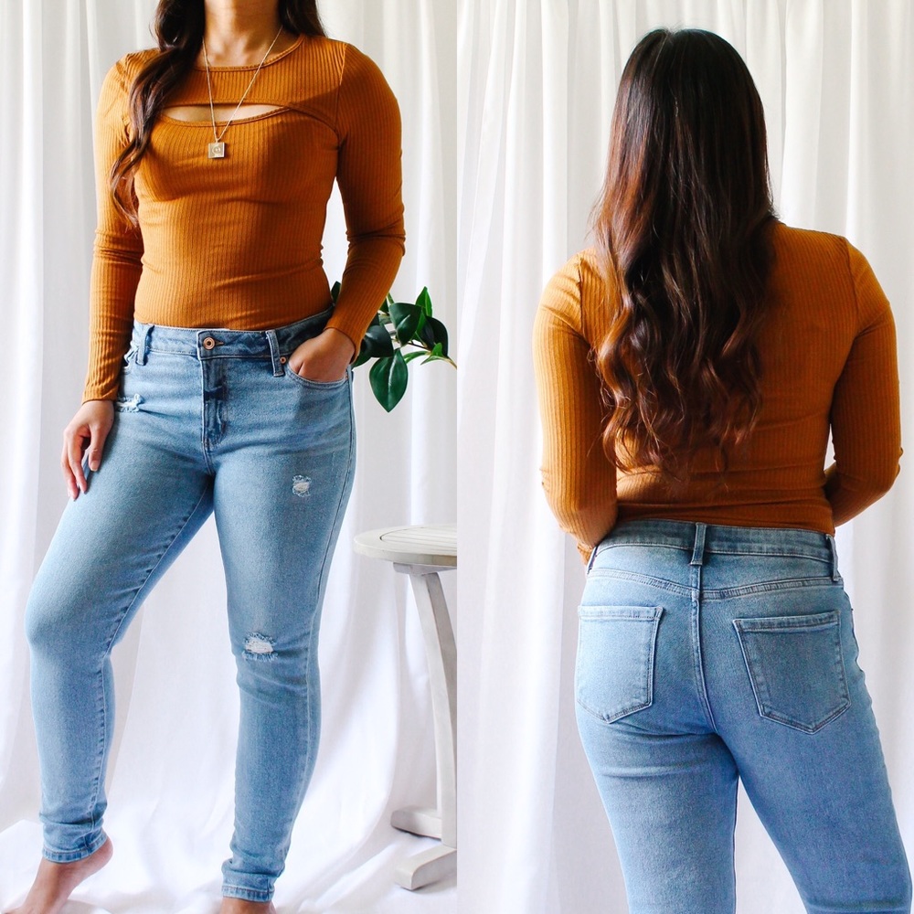 STORE CLOSING SALE! Tan Long Sleeve Peekaboo Bodysuit Small - Picture 6 of 6